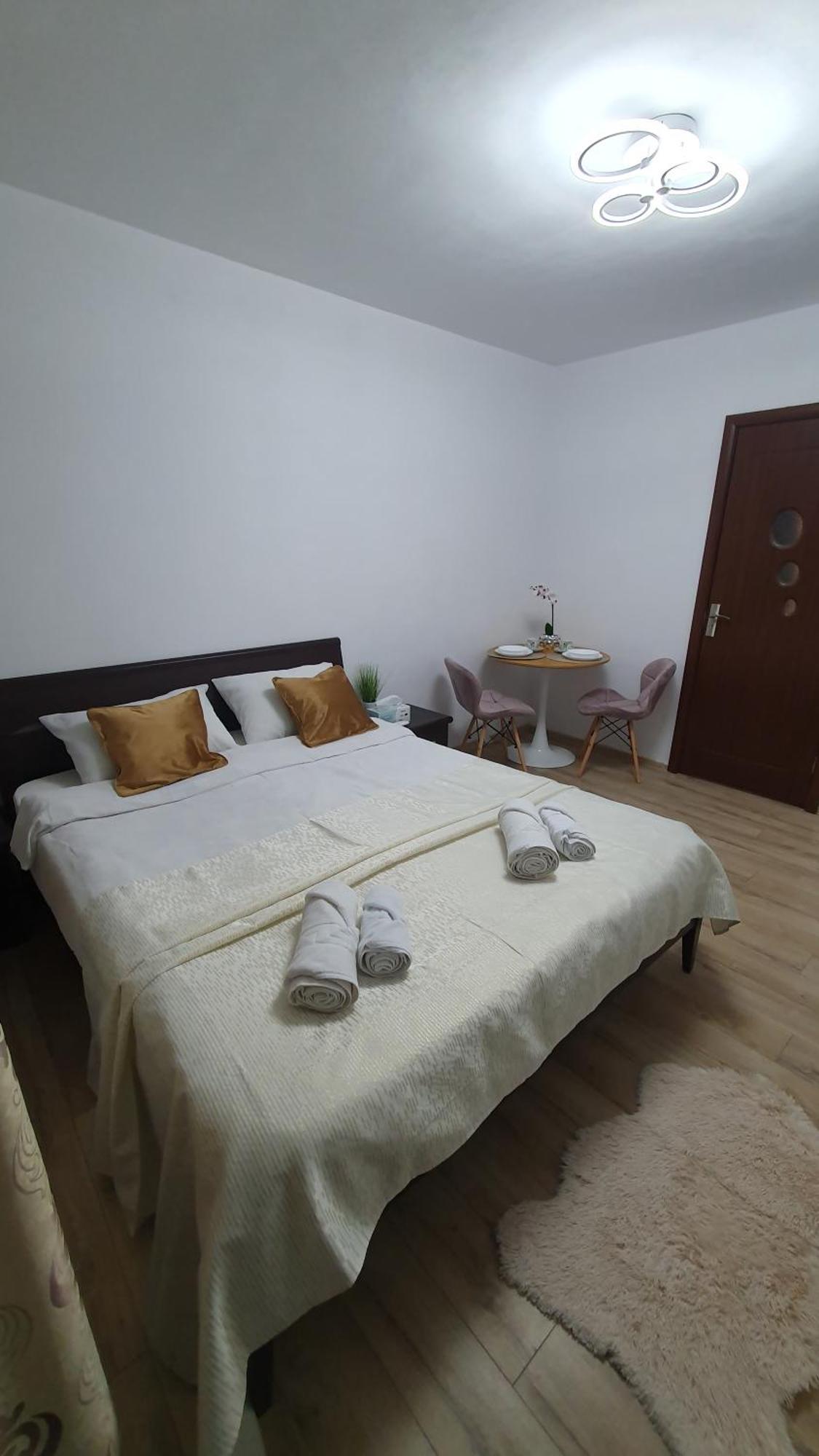 Janine Studio Brasov Braşov Exterior foto